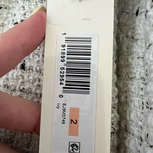 Eliza J Women's Fringe-Trim Bouclé Tweed Sheath Dress - Picture 4 of 7